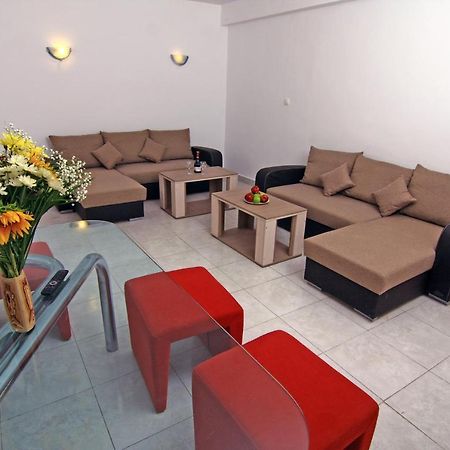 Nirvana Accommodation บูคาเรสต์ ภายนอก รูปภาพ