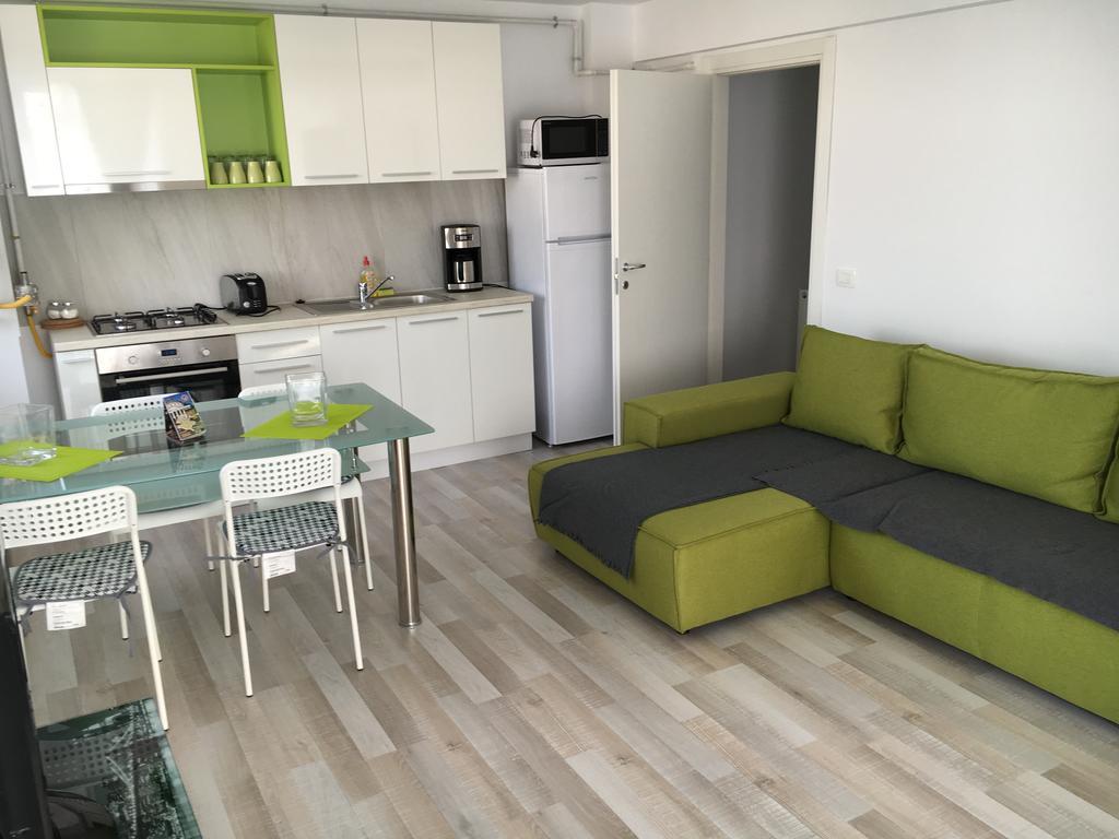 Nirvana Accommodation บูคาเรสต์ ภายนอก รูปภาพ