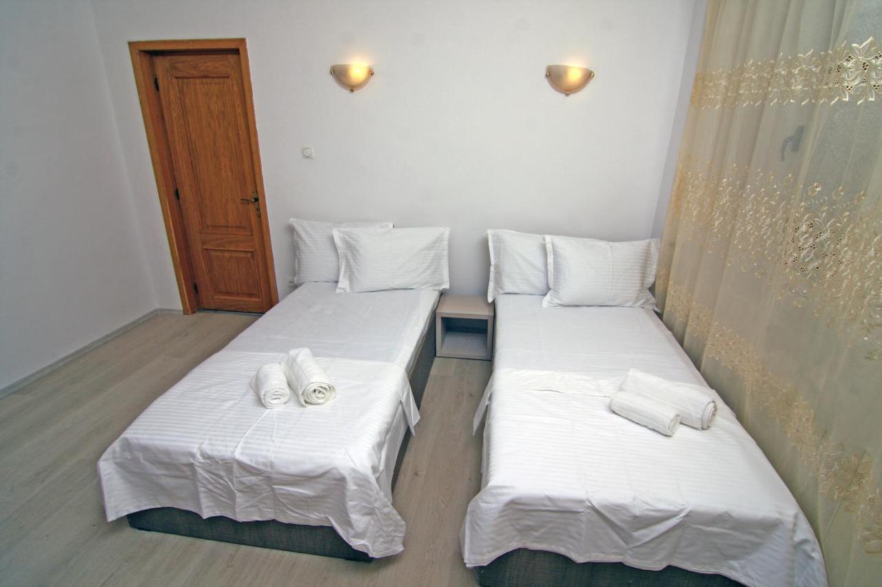 Nirvana Accommodation บูคาเรสต์ ภายนอก รูปภาพ
